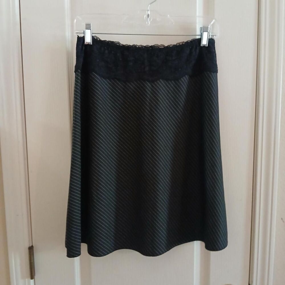 Y2K Vintage Vanity black knee length skirt diagonal pinstripes lace trim indie